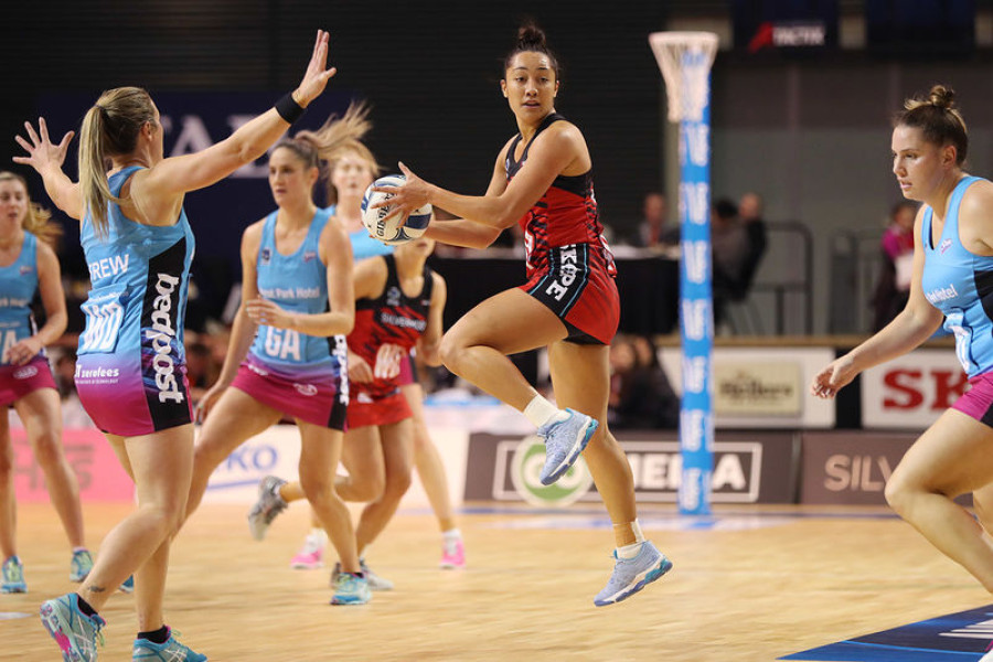 Tactix win tightest of southern derbies
